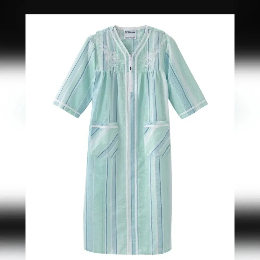 Silverts adaptative gown